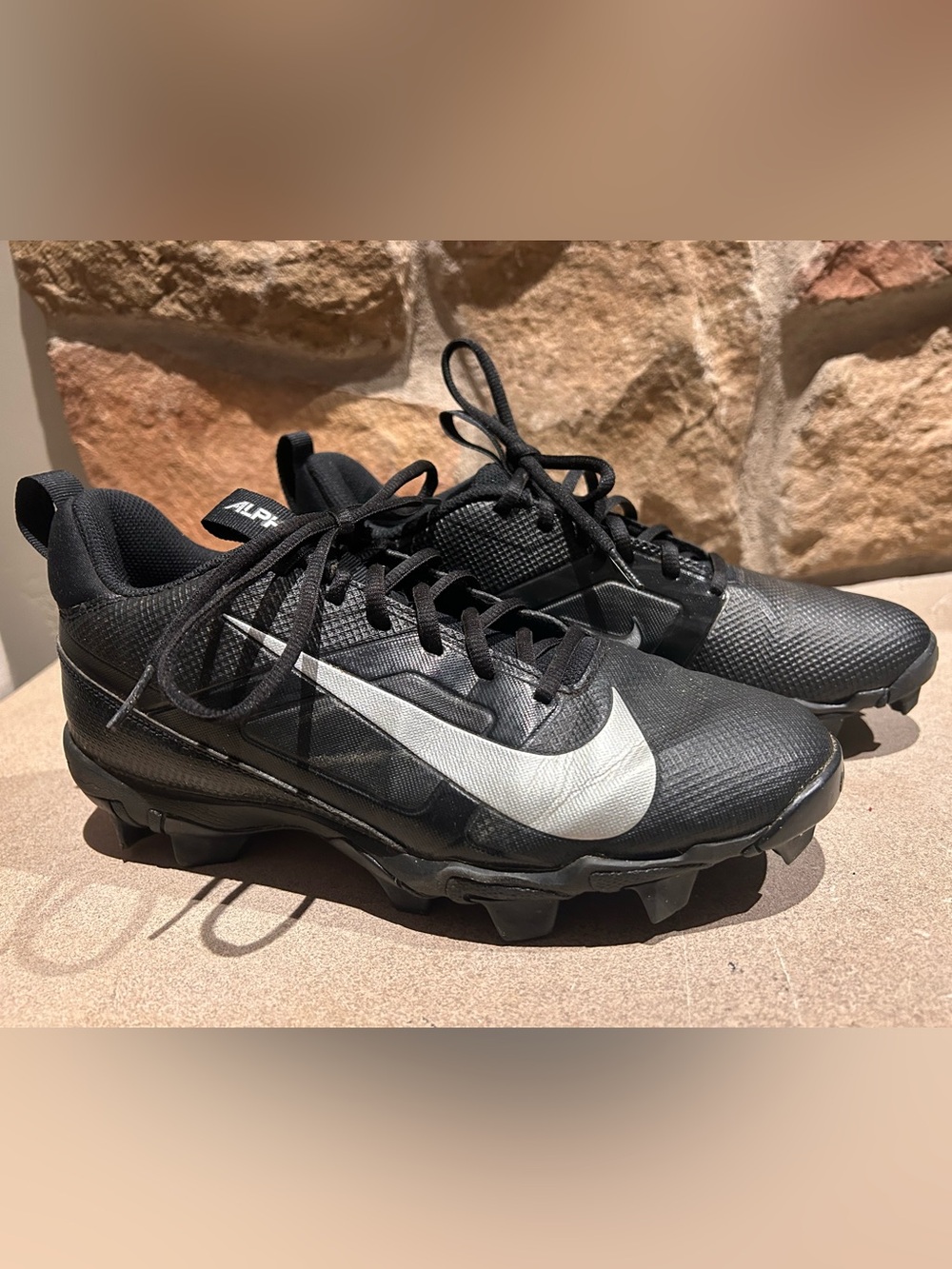 Nike Alpha Menace Football Cleats